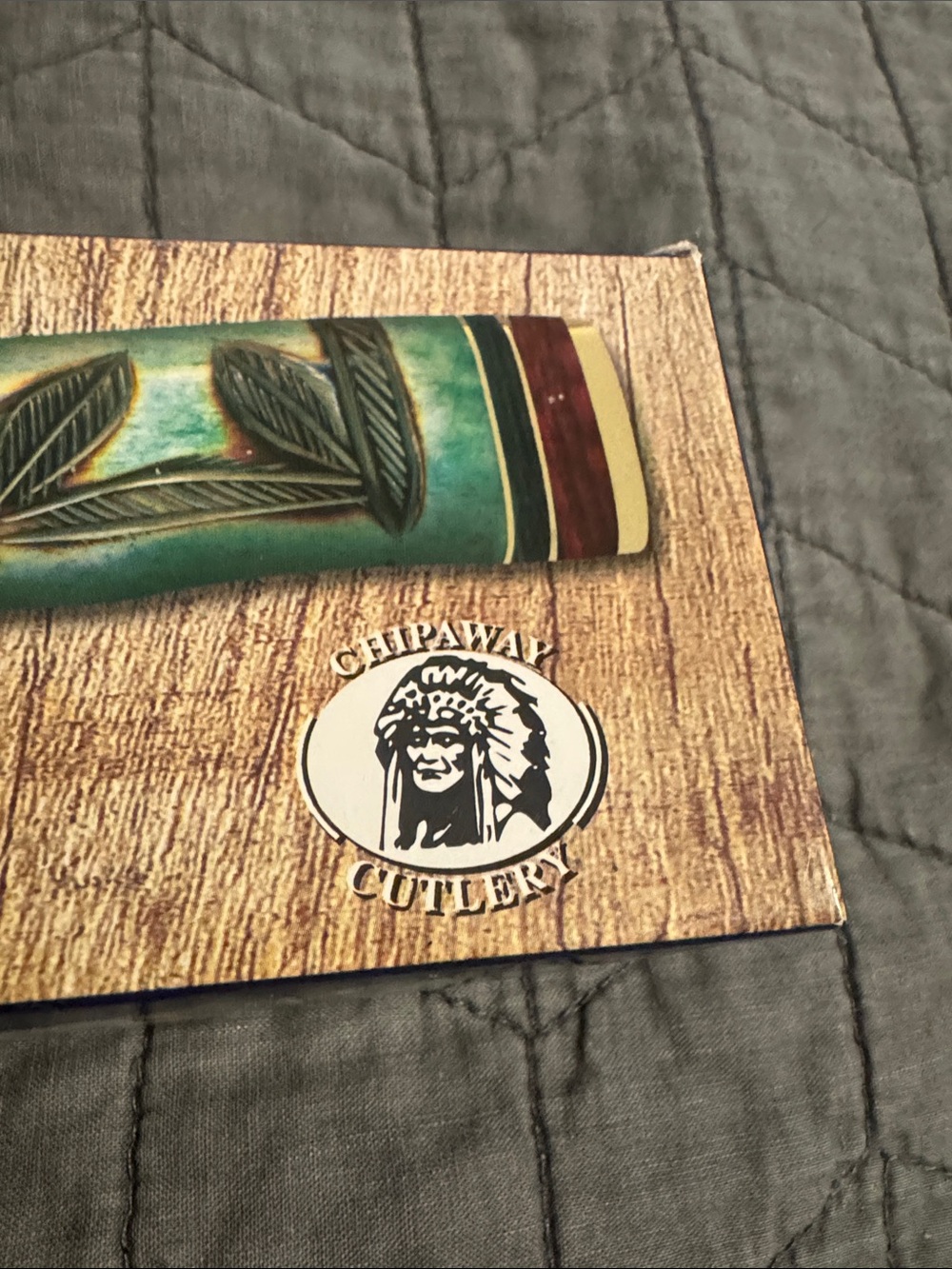 New Bone and Stainless Hunting Knife with Leather Sheath - Picture 2 of 5